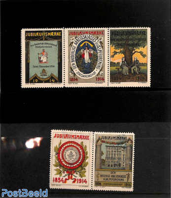 Lot with seals